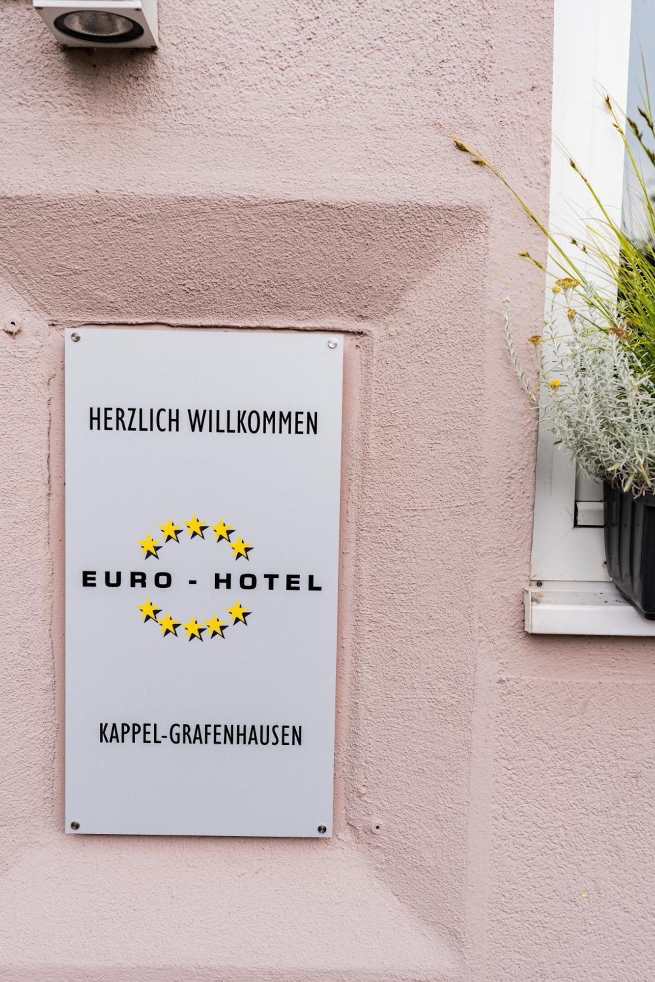 Euro-Hotel Kappel-Grafenhausen Ngoại thất bức ảnh