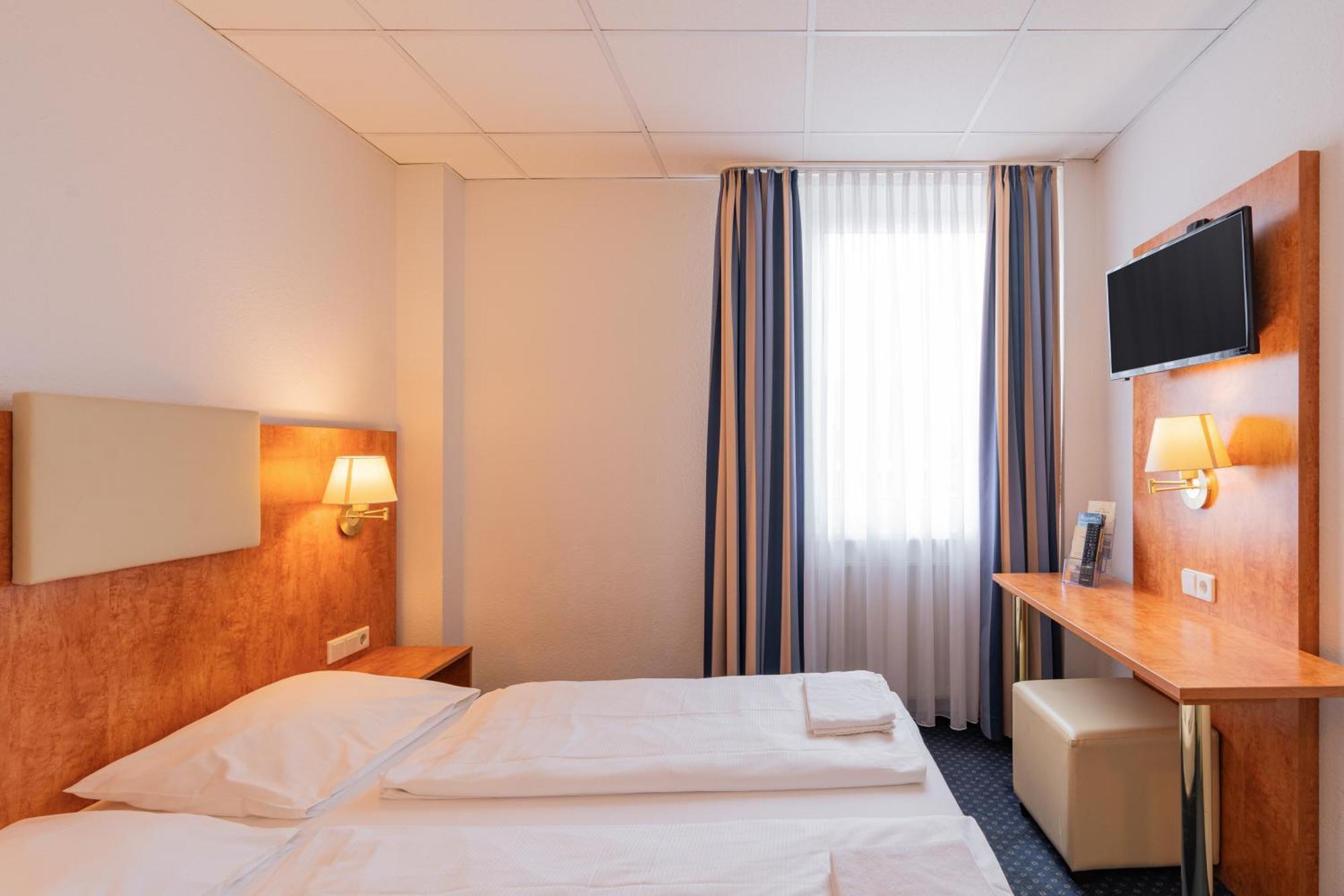 Euro-Hotel Kappel-Grafenhausen Ngoại thất bức ảnh