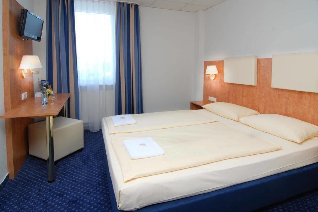 Euro-Hotel Kappel-Grafenhausen Ngoại thất bức ảnh